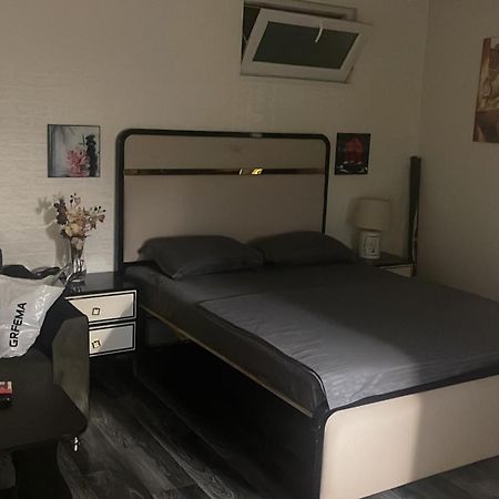 טביליסי Apartment On Botanikuri מראה חיצוני תמונה