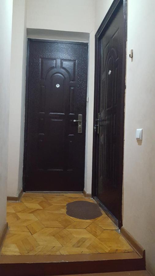 טביליסי Apartment On Botanikuri מראה חיצוני תמונה